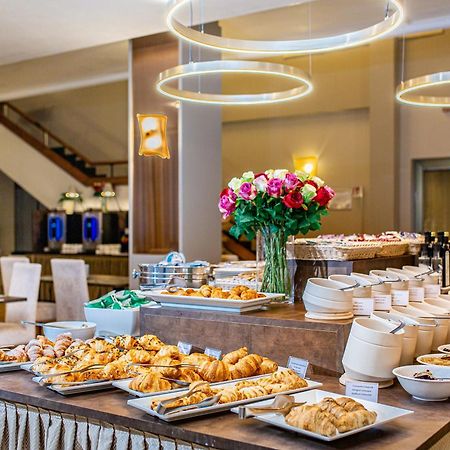 Hotel Capitol Lido di Jesolo Ngoại thất bức ảnh