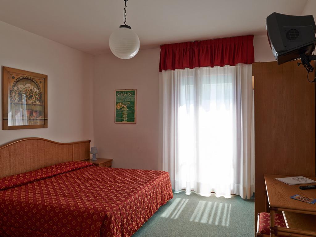 Hotel Capitol Lido di Jesolo Ngoại thất bức ảnh