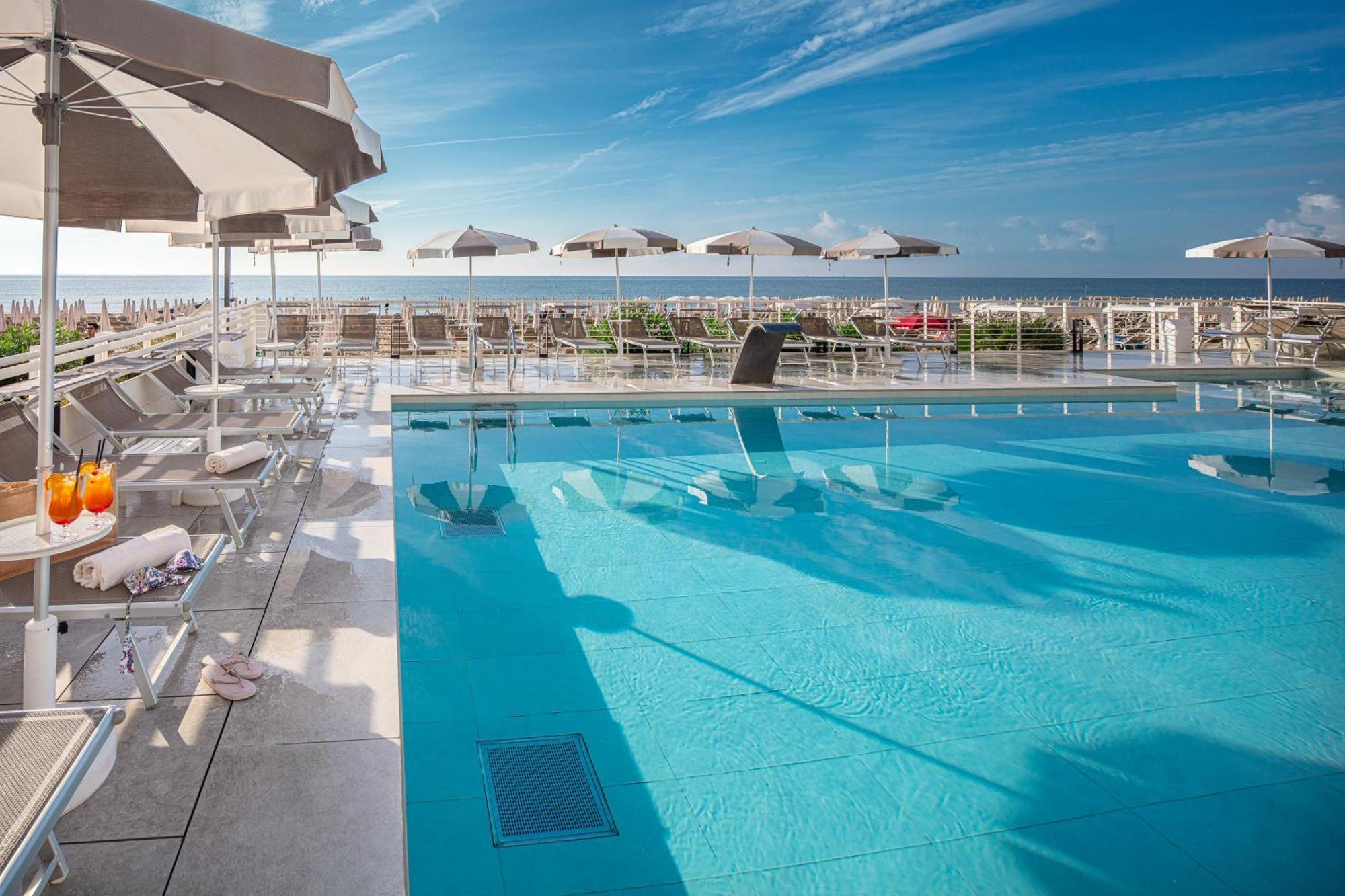 Hotel Capitol Lido di Jesolo Ngoại thất bức ảnh