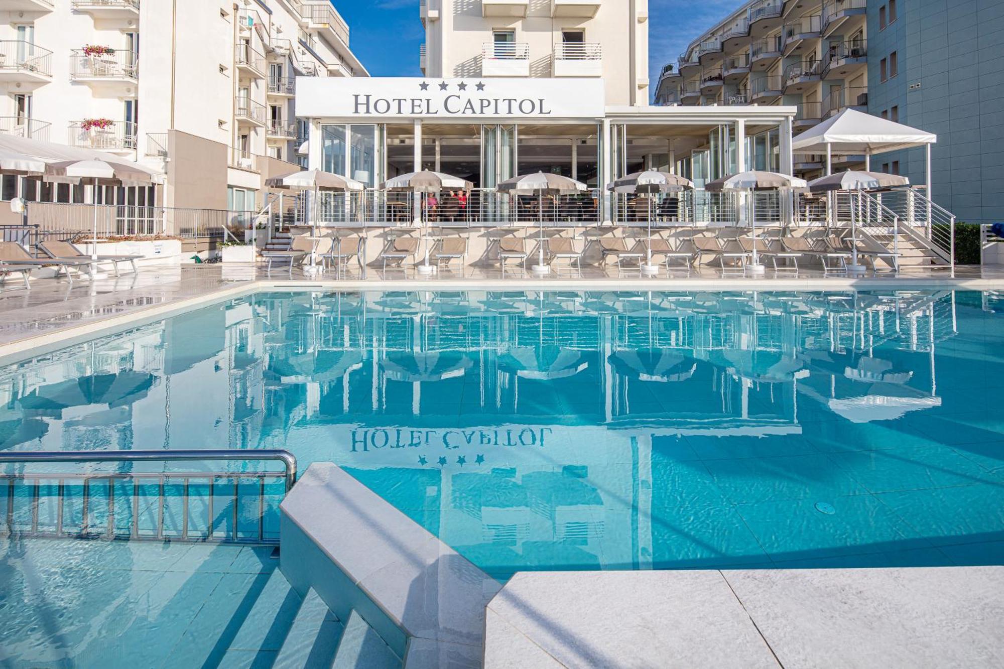 Hotel Capitol Lido di Jesolo Ngoại thất bức ảnh