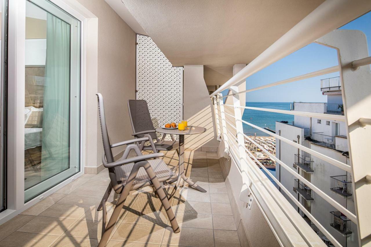 Hotel Capitol Lido di Jesolo Ngoại thất bức ảnh